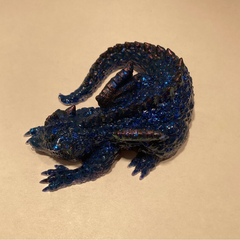 Resin Dragon - Picture 4 of 4